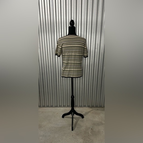 Women’s Geoffrey Beene Green Beige Stripe Silk Blend Short Sleeve Top Size Large - Picture 2 of 5
